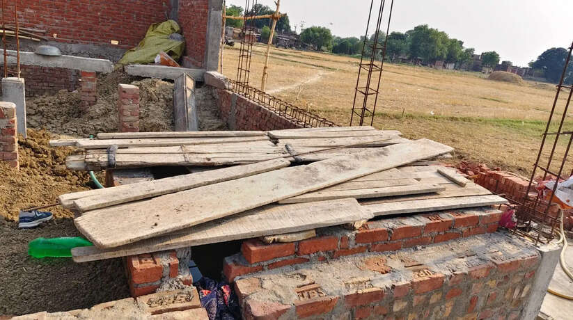 शौचालय की पानी टंकी में डूबने से 12 वर्षीय बालक की मौत, गांव में मातम