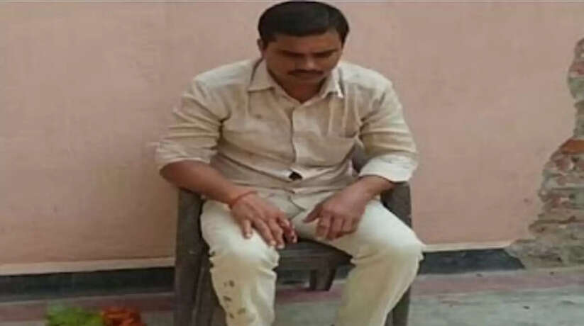 Prayagraj News: पत्नी पर चाकू से ताबड़तोड़ दर्जनों वार कर किया लहूलुहान, इलाज के दौरान मौत