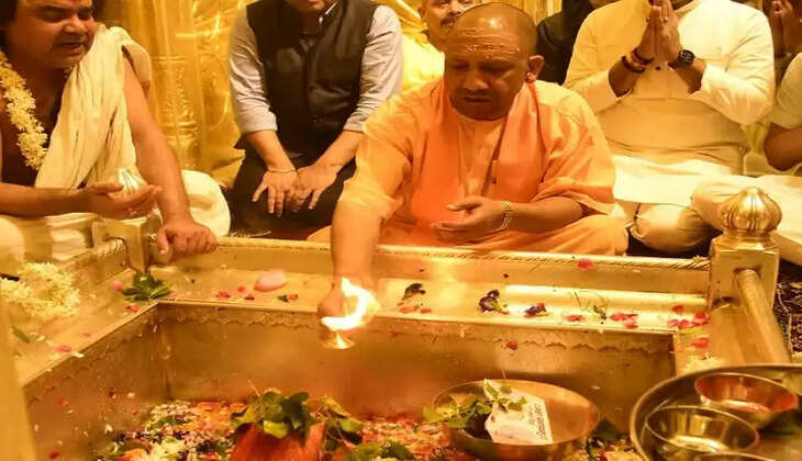 दो दिवसीय दौरे पर गुरुवार शाम वाराणसी आ रहे मुख्यमंत्री योगी आदित्यनाथ