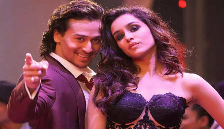 एक तरफ बेडरूम में टाइगर का हॉट लुक, तो दूसरी तरफ ब्लैक ब्यूटी बनकर श्रद्धा बढ़ा रहीं हैं सोशल मीडिया का पारा!