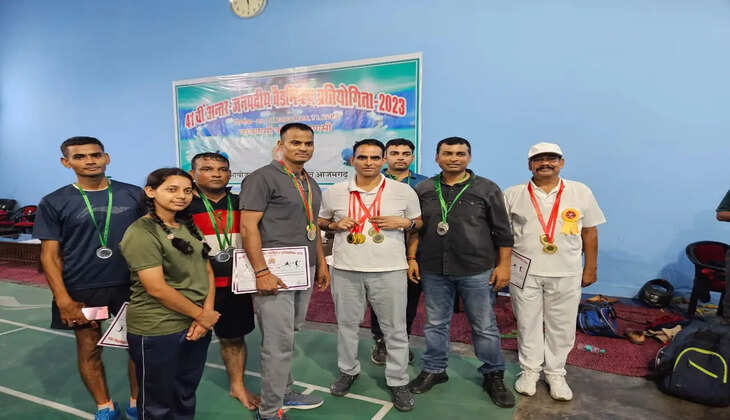Varanasi News:&nbsp;वाराणसी जोन के कुल 10 जनपदों की अंतर्जनपदीय आयोजित प्रतियोगिता वर्ष 2023 दिनांक 6 से 8&nbsp;तक जनपद आजमगढ़ में&nbsp;संपन्न