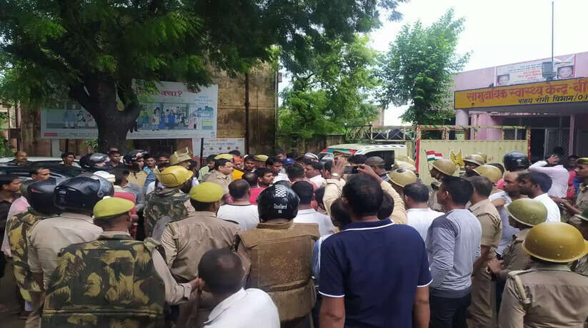 जमीनी विवाद को लेकर युवक की हत्या, कई घायल, आधा दर्जन जिला अस्पताल रेफर