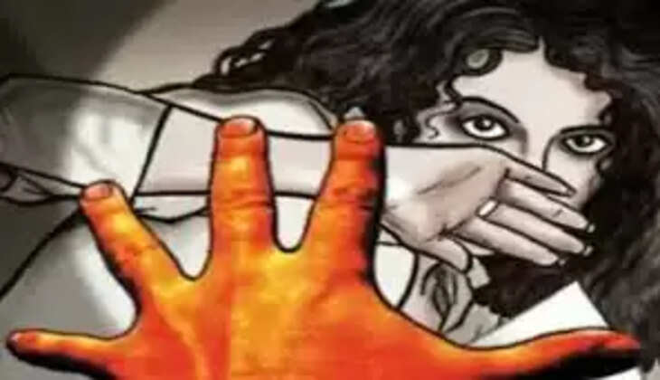Varanasi News: वाराणसी में हवसी बलात्कारी दरिंदा गिरफ्तार कक्षा-4 की छात्रा से दुष्कर्म:,&nbsp;परिजनों ने पकड़ा&nbsp;किया पुलिस के हवाले