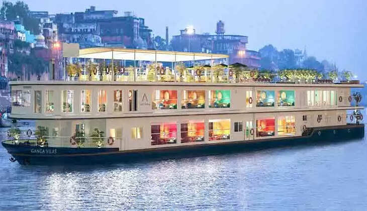 वाराणसी पहुंचा दुनिया का सबसे लंबा रिवर क्रूज, जानिए इसकी खास सुविधाएं और सफर की कीमत