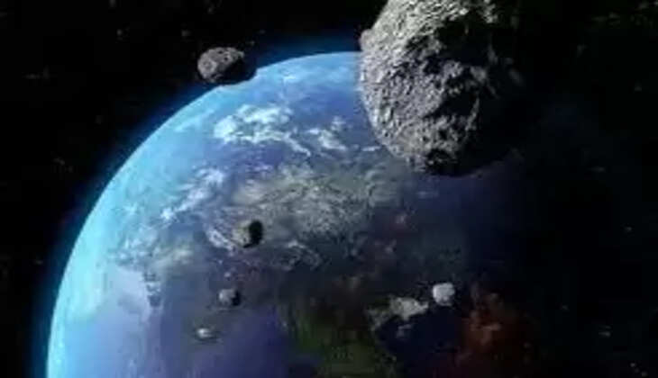 Giant rock may hit the earth after 3 days: 3 दिन बाद पृथ्वी से टकरा सकता है विशालकाय चट्टान,&nbsp;10 मंजिला ईमारत से भी है बड़ा, NASA ने दी चेतावनी