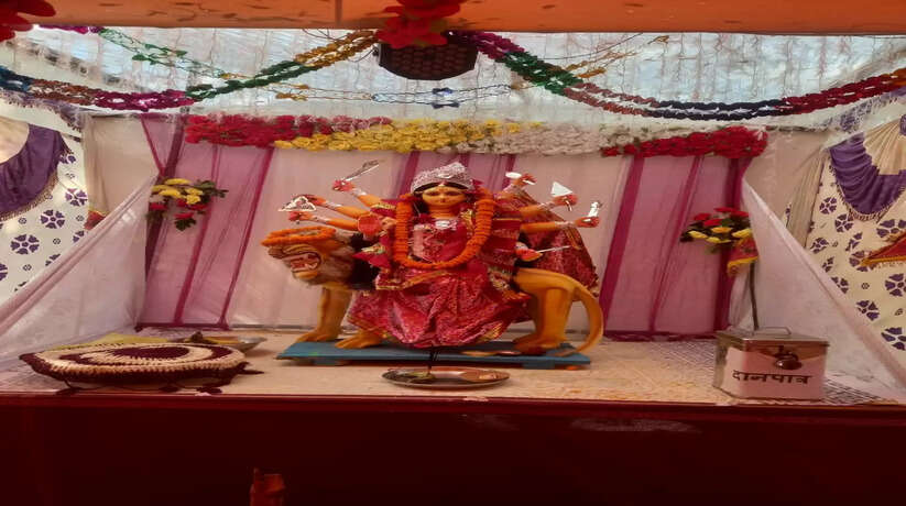 जय माँ दुर्गा पूजा समिति विरनाथीपुर