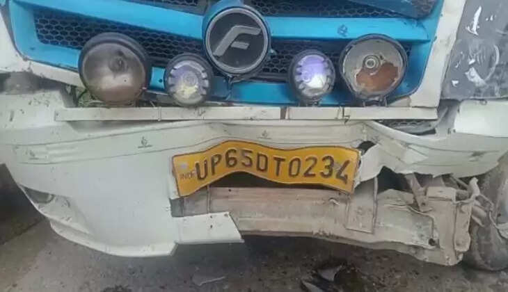 चंदौली में बड़ा हादसा: अनियंत्रित ट्रक ने स्कॉर्पियो&nbsp;और बस को मारी टक्कर, आधा दर्जन यात्री घायल