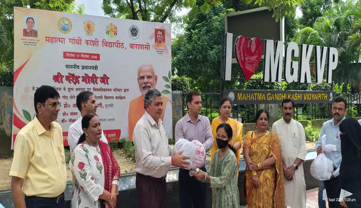 प्रधानमंत्री नरेंद्र मोदी के 76वें जन्मदिन पर आयोजित हुआ कार्यक्रम, मरीजों को नियमित दवा और पौष्टिक आहार लेने की सलाह