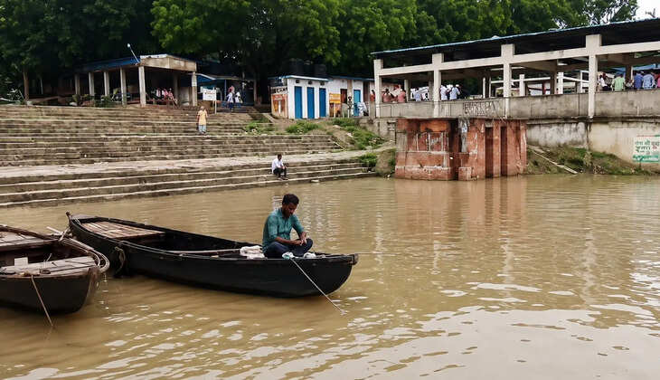 गंगा उफान की ओर, चंदौली में प्रशासन ने संभाला मोर्चा,&nbsp;40 बाढ़ चौकियां स्थापित