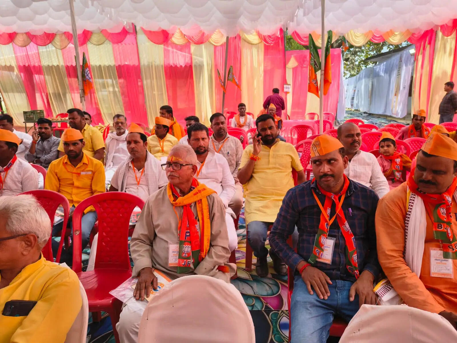 वेद पाठशाला नरौली में प्रशिक्षण महाअभियान का दूसरा दिन, संगठन सुदृढ़ीकरण पर रहा फोकस
