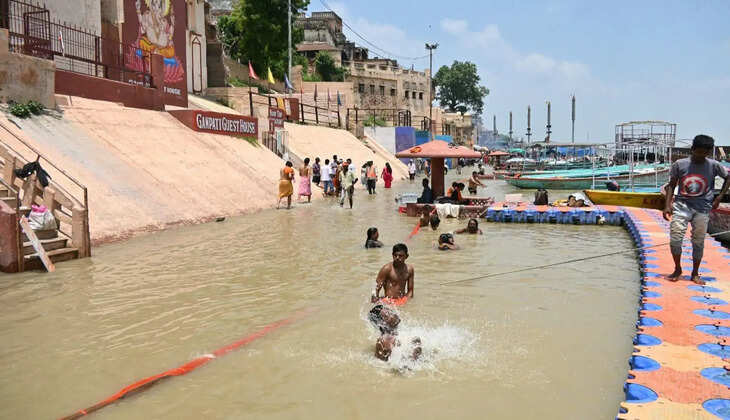 उमस भरी गर्मी से बेहाल काशीवासी, कल भारी बारिश का अलर्ट