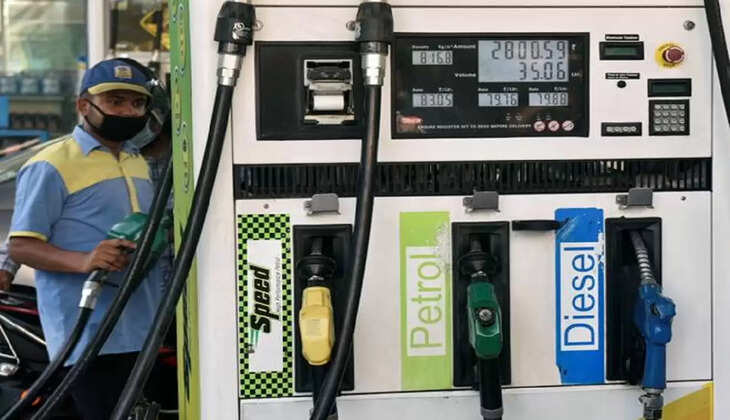 today petrol diesel rate&nbsp;20 december 2022: तेल कंपनियों ने जारी किए पेट्रोल-डीजल के नए रेट, जानिए आज तेल सस्ता हुआ या महंगा...