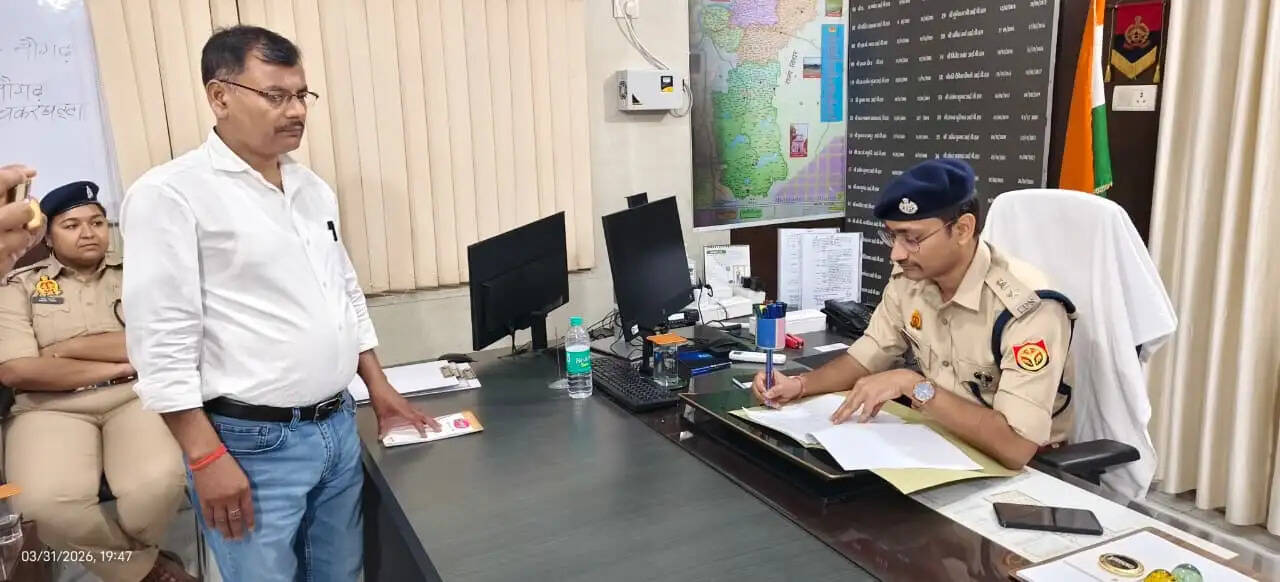 चंदौली के नए एसपी आकाश पटेल ने संभाला कार्यभार, कानून-व्यवस्था को लेकर दिए सख्त निर्देश