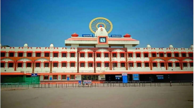 Varanasi News: मुश्किल हुआ वाराणसी रूट का सफर