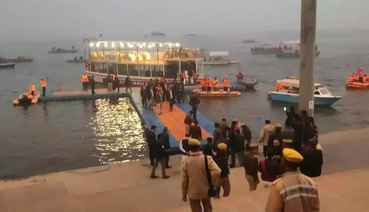 Varanasi News:&nbsp;टेंट सिटी का निरीक्षण कर CM Yogi Adityanath पहुंचे श्रीकाशी विश्वनाथ धाम