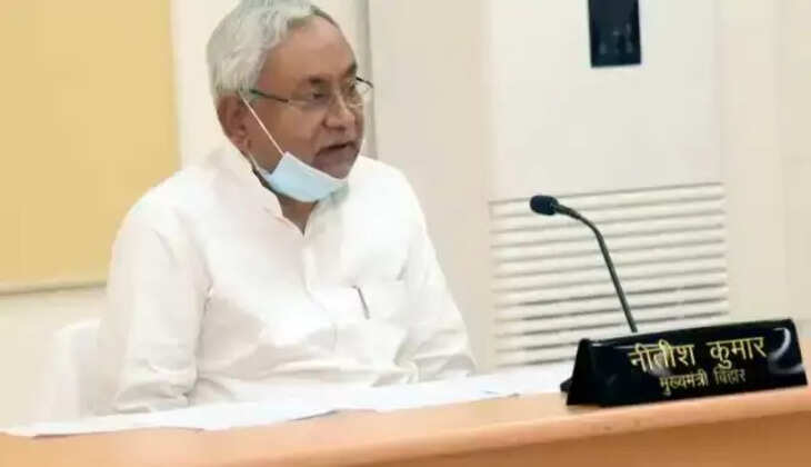 Bihar News: बिहार में नीतीश सरकार की बड़ी कार्रवाई, 81 सरकारी डॉक्टरों को एक साथ किया बर्खास्त