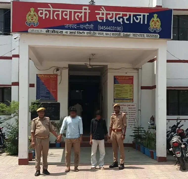Illegal diesel recovered, 2000 liters diesel, diesel smuggling from Bolero, Bihar diesel smuggling, diesel smuggler arrested, police action, UP crime news, illegal oil trade, Diesel Smuggling News, Bolero Seized, Bihar Smuggling Case, Illegal Diesel Transport, Crime News Hindi, UP Police Action, Diesel Mafia, Hindi news, Breaking news, Live Bharat News, Bihar News, UP Crime Update