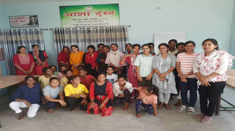 Varanasi News: आशा ई लाइब्रेरी एवं अध्ययन केंद्र पर किया गया आयोजन किशोरावस्था में खानपान का विशेष ध्यान रखना जरूरी डॉ. इंदु पाण्डेय 