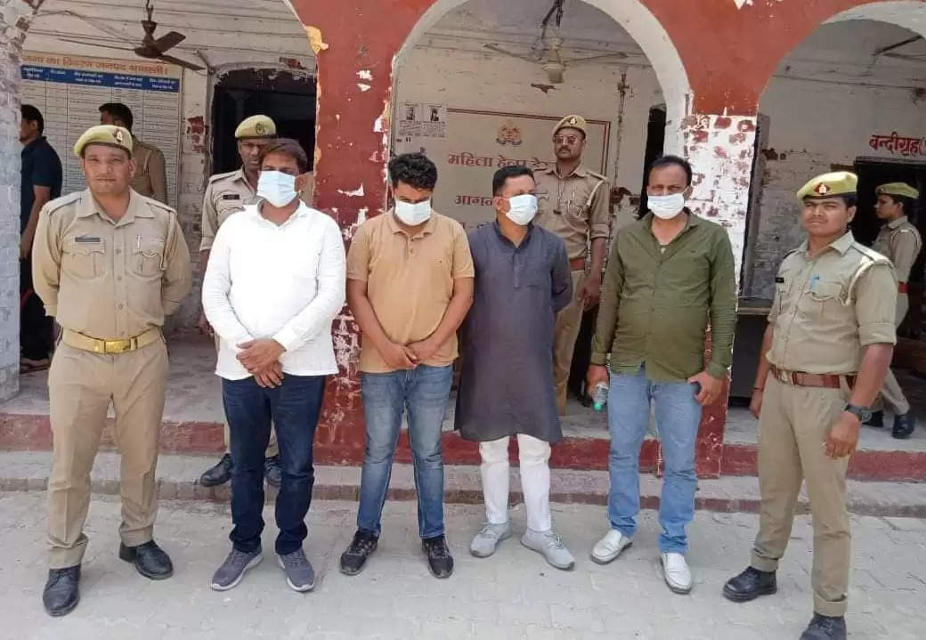 हत्या का प्रयास करने वाले बीकापुर के पूर्व ब्लाक प्रमुख संतोष सिंह सहित चार आरोपी गिरफ्तार