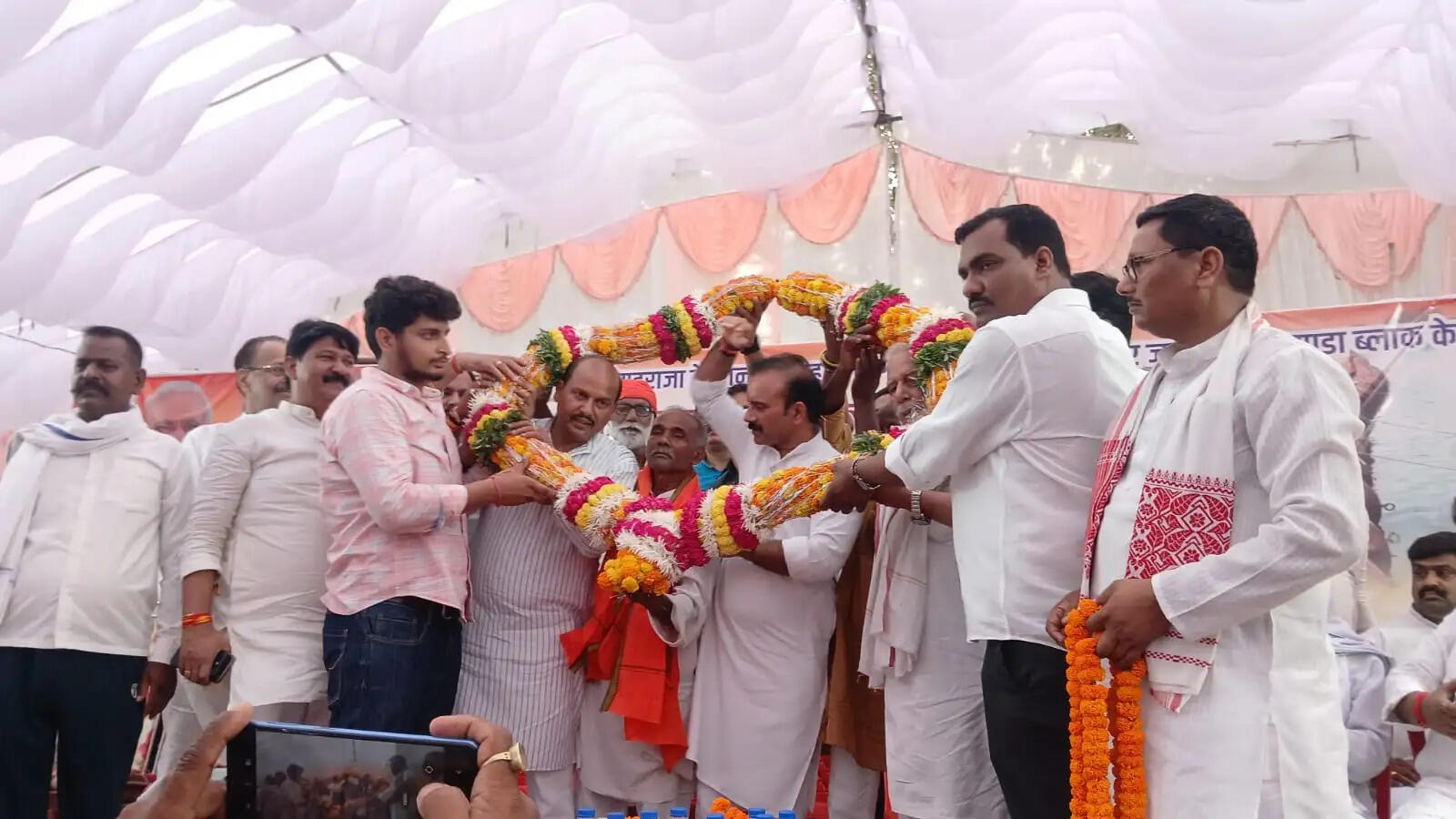 जिगना घाट-बड़सरा पीपा पुल का उद्घाटन, चंदौली और गाजीपुर के बीच आवागमन हुआ सुगम