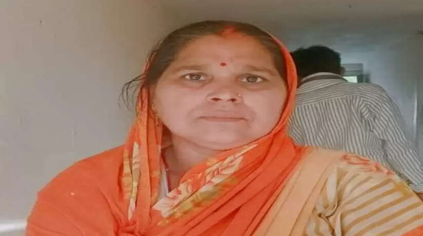 Ayodhya News: धरती के आभूषण पेड़-पौधे जीवन को देते हैं संजीवनी:-चंद्रमती चतुर्वेदी