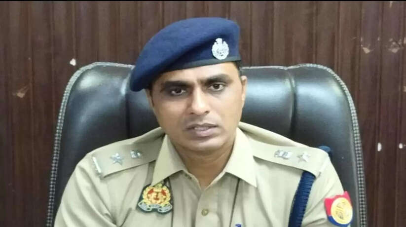 Chandauli News: चंदौली में प्रशासनिक फेरबदल, तीन दर्जनों से अधिक उपनिरीक्षकों का हुआ तबादला