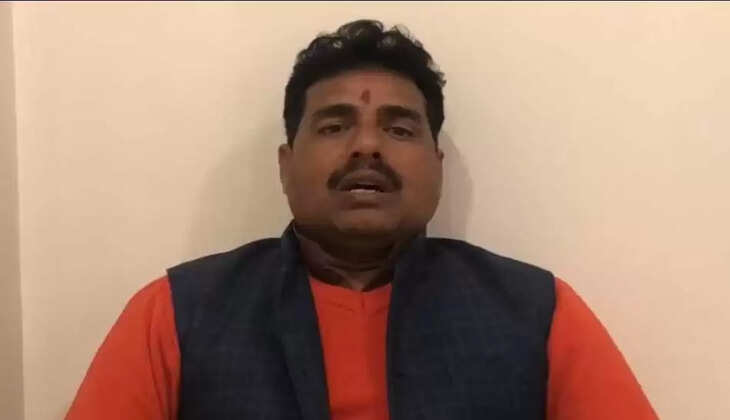 सकलडीहा विधानसभा में विकास की गंगा बहा रहे हैं सांसद डॉ महेंद्रनाथ पाण्डेय :&nbsp;सूर्यमुनी तिवारी