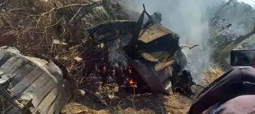 Fighter Plane Crash in Morena: एयरफोर्स के सुखोई-30 और मिराज-2000 फाइटर जेट  क्रैश, इतनों की मौत, देखें दिल दहला लेने वाला वीडियो