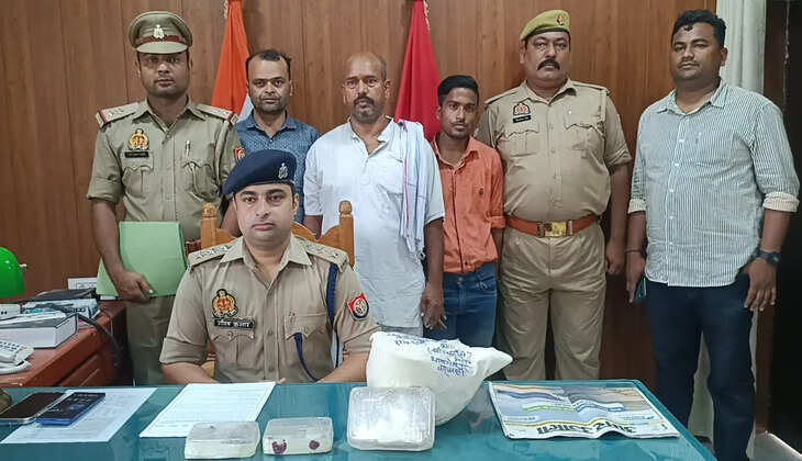 Varanasi Temple Theft, Hanuman Mandir Theft, Bhelupur Police, Raju Khan Arrested, Kedar Ghat News, Temple Robbery Case, Varanasi Crime News, Silver Ornaments Recovery, ACP Gaurav Kumar, Varanasi Breaking News