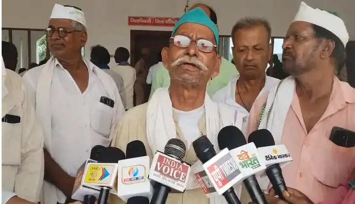 चंदौली में चंद्रप्रभा डिवीजन की नहरों के टेल तक पानी नहीं पहुंचने से किसान परेशान हैं। भारतीय किसान मजदूर संयुक्त यूनियन ने जिलाधिकारी से सिंचाई व्यवस्था दुरुस्त कराने और धान की फसल बचाने की मांग की है।