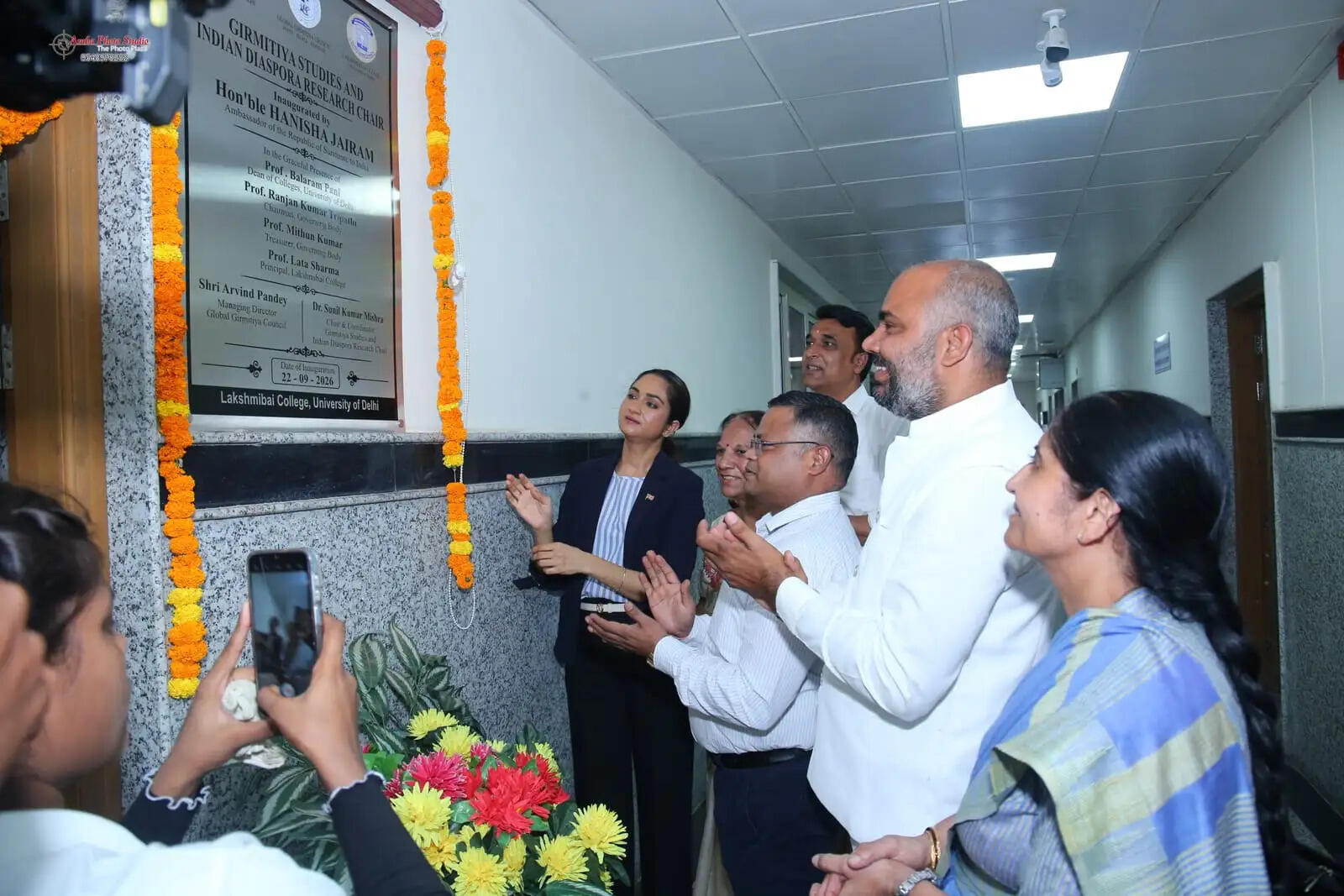चंदौली के अरविंद पाण्डेय ने दिल्ली में रचा इतिहास, गिरमिटिया भारतीयों के शोध को मिला नया मंच