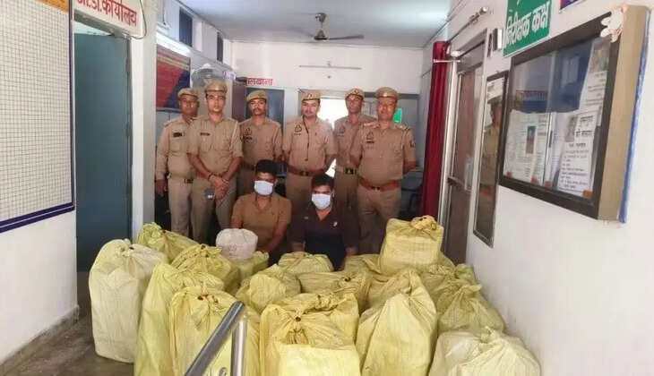 &nbsp;सारनाथ में अवैध शराब की बड़ी खेप बरामद, दो आरोपी गिरफ्तार   सारनाथ में अवैध शराब के खिलाफ बड़ी कार्रवाई, 639 लीटर से अधिक व्हिस्की बरामद; दो गिरफ्तार