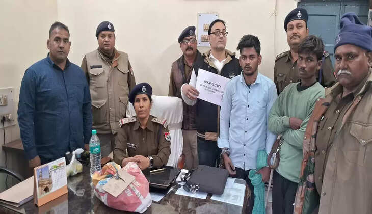 वाराणसी सिटी स्टेशन अंतर्गत रेलवे का सामान चोरी कर बेचने वाले तीन गिरफ्तार
