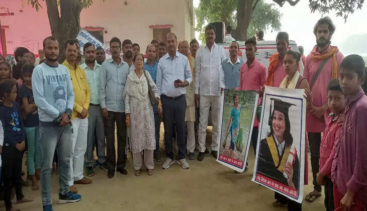 निपुण भारत मिशन के तहत नुक्कड़ नाटक का हुआ आयोजन