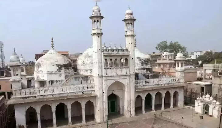 Gyanvapi Survey: ज्ञानवापी परिसर में कल नहीं होगा ASI सर्वे