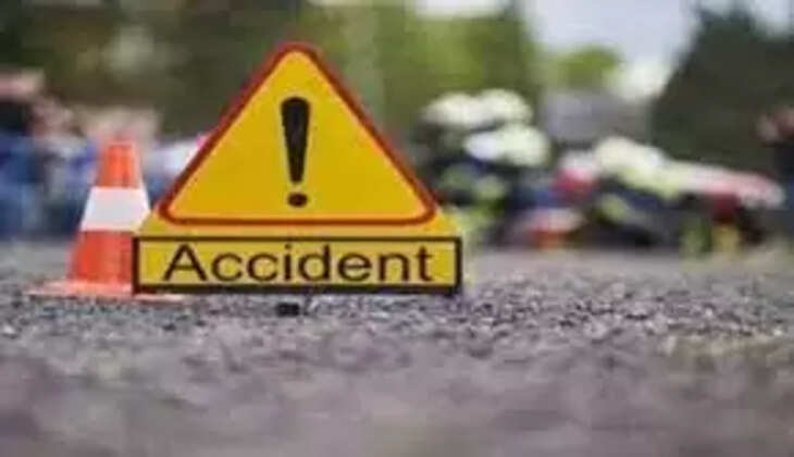 Scooty student going to temple dies due to collision with Prayagraj uncontrolled car