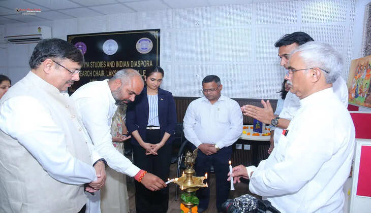 &nbsp;चंदौली के अरविंद पाण्डेय ने दिल्ली में रचा इतिहास, गिरमिटिया भारतीयों के शोध को मिला नया मंच​​​​​​​