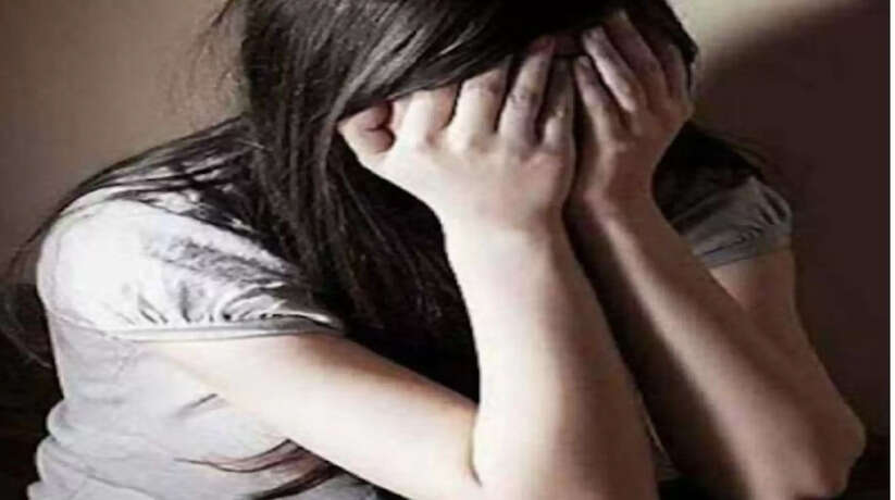 Prayagraj News: प्रयागराज मंदिर के बाहर महिला से हुआ था दुष्कम, पुलिस ने तीन आरोपियों को भेजा जेल