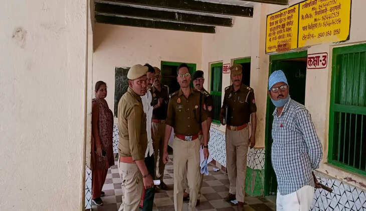 Varanasi News: आगामी लोकसभा चुनाव 2024 केअन्तर्गत विभिन्न मतदान केंद्रों का हुआ निरीक्षण