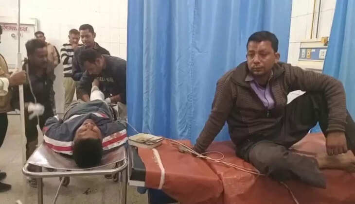 Chandauli News:&nbsp;चंदौली में&nbsp;चाय पीने जा रहे चालक व खलासी को अज्ञात वाहन ने मारी टक्कर,&nbsp;चालक की हालत गंभीर