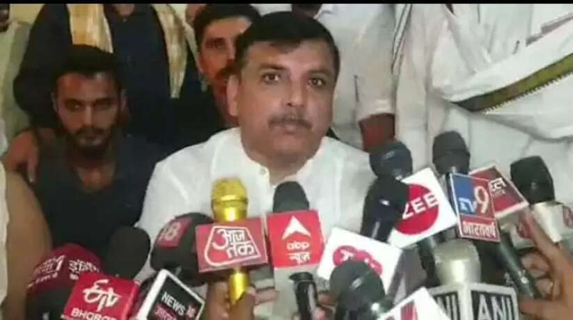 चंदौली में सैयदराजा थाने पर कब चलेगी योगी सरकार की बुल्डोजर