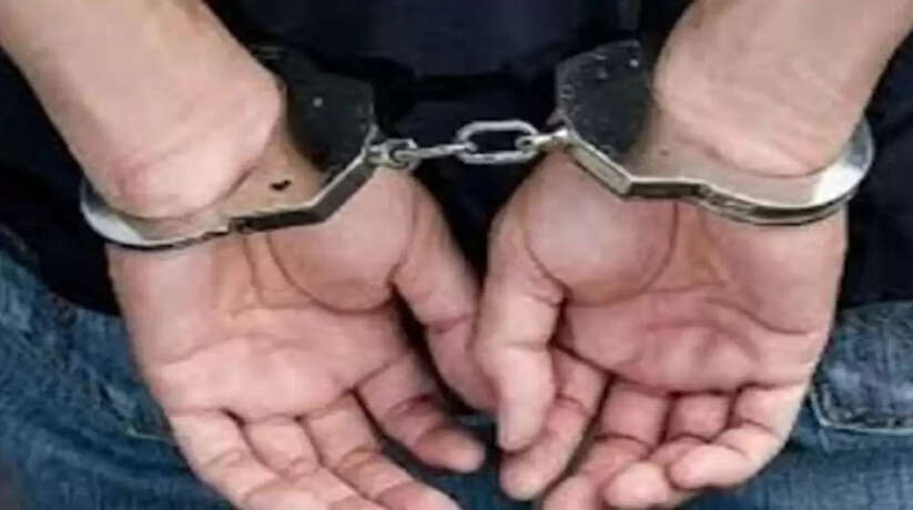 Pryagraj News: फर्जी शिक्षकों को नियुक्ति देने वाले दो लिपिक निलंबित, डीआईओएस पर अनुशासनात्मक कार्यवाही