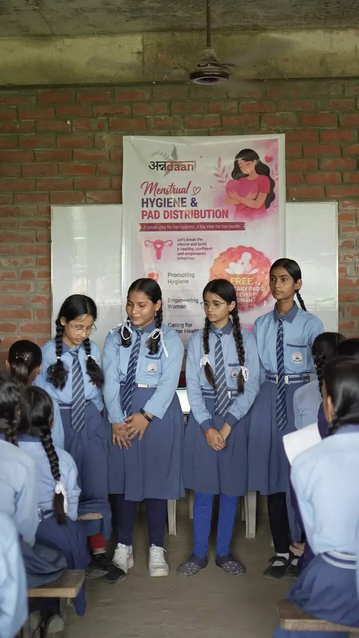 कार्यक्रम में छात्राओं ने उत्साहपूर्वक भाग लिया और मासिक धर्म स्वच्छता से संबंधित विषयों पर जानकारी प्राप्त की। आयोजकों के अनुसार, आने वाले समय में महिला स्वास्थ्य, स्वच्छता और सशक्तिकरण से जुड़े जागरूकता कार्यक्रम अन्य क्षेत्रों में भी आयोजित किए जाएंगे।