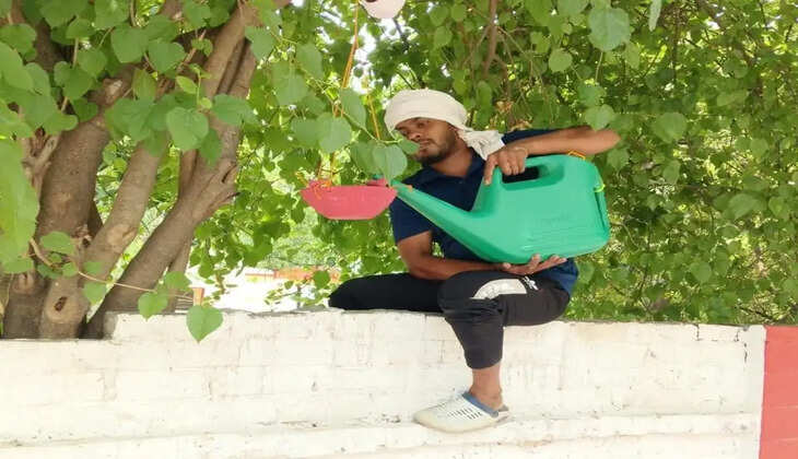पक्षियों की प्यास बुझाने और आशियाना बचाने को आगे आया वाराणसी नगर निगम
