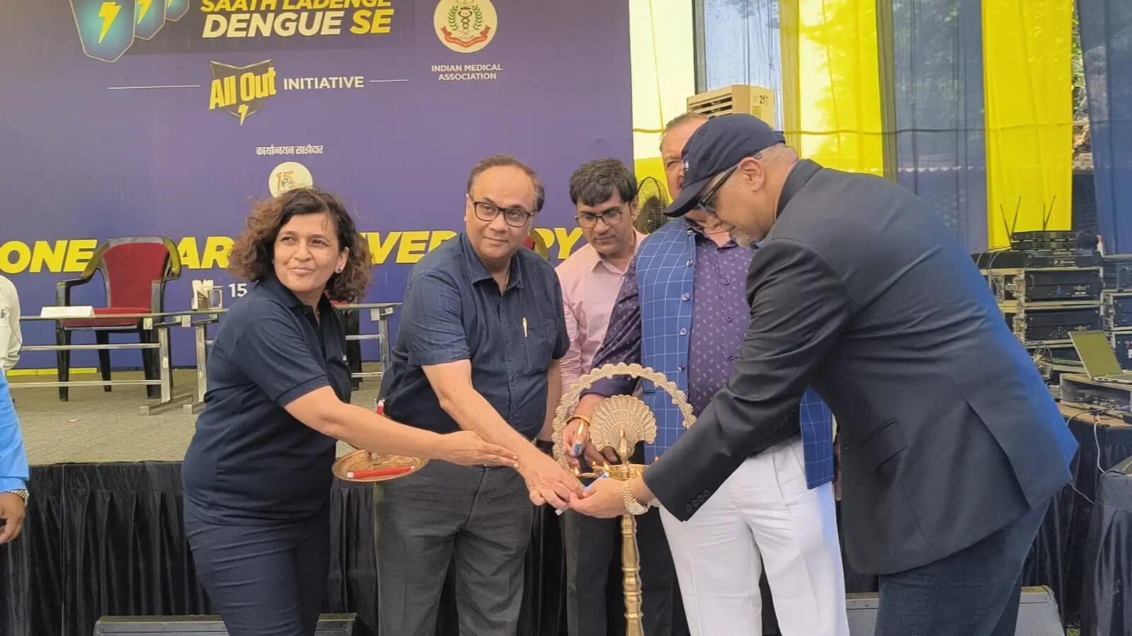  All Out Campaign, Saath Ladenge Dengue Se, Varanasi News, Dengue Awareness Campaign, Panditpur Village, Dengue Prevention, Malaria Awareness, Brillon Consumer Products, IMA, World Dengue Day, Public Health Initiative, Dengue Control, Health Awareness, Community Participation, Varanasi Updates