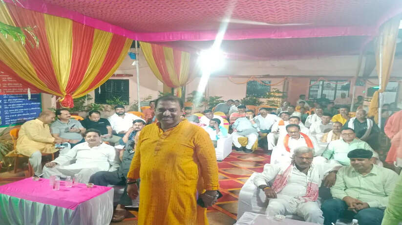 Varanasi News: Janmashtami festival celebrated in Chaubepur police station premises with enthusiasm