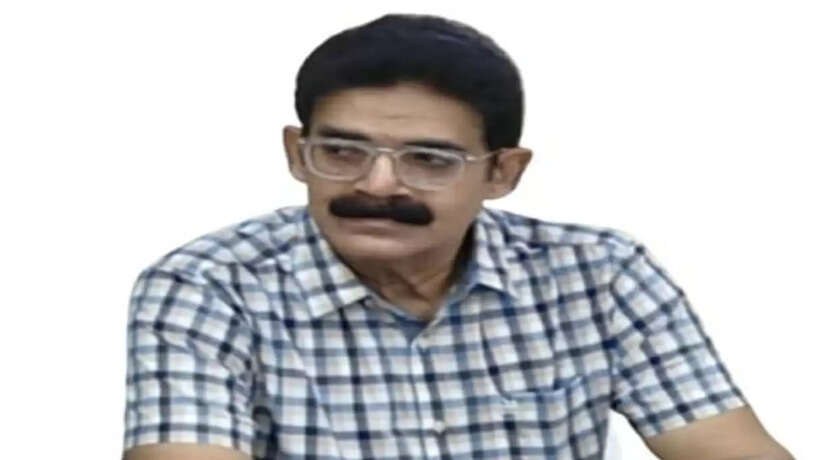 चंदौली मुख्य विकास अधिकारी ने फैमिली आई डी बनवाने हेतु आम जनमानस से की अपील