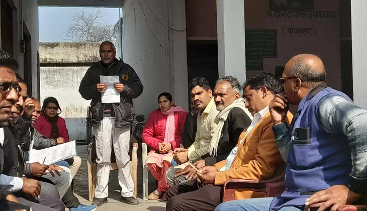 Ayodhya News: ग्रामीण पत्रकार एसोसिएशन&nbsp;तहसील इकाई बीकापुर की बैठक संपन्न, हुआ कार्यकारणी का गठन