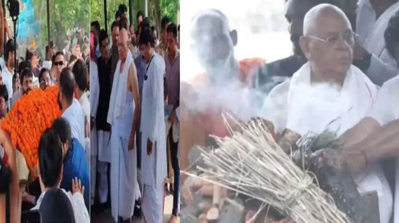 Prateek Yadav Death:​​​​​​​ प्रतीक यादव की चिता को ससुर ने दी अग्नि, सोशल मीडिया पर छिड़ी बहस
