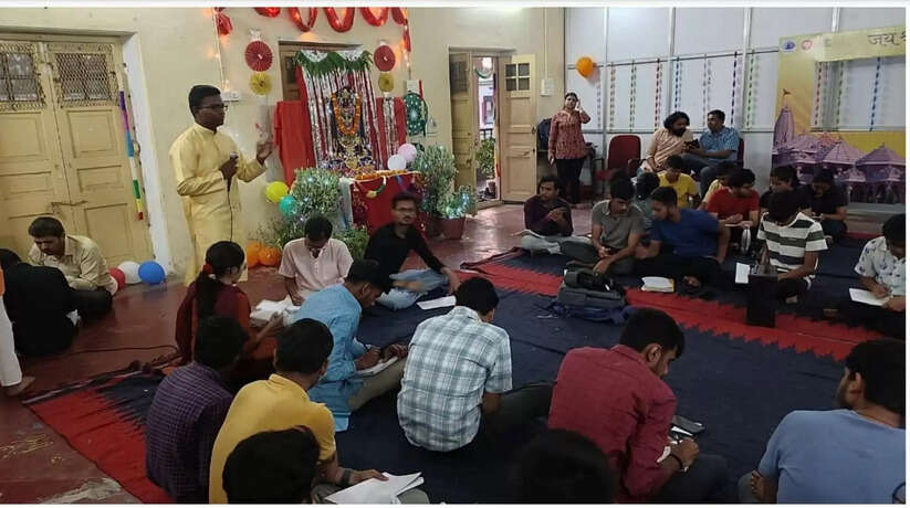 Varanasi News: आईआईटी बीएचयू में रामनवमी समारोह का आयोजन